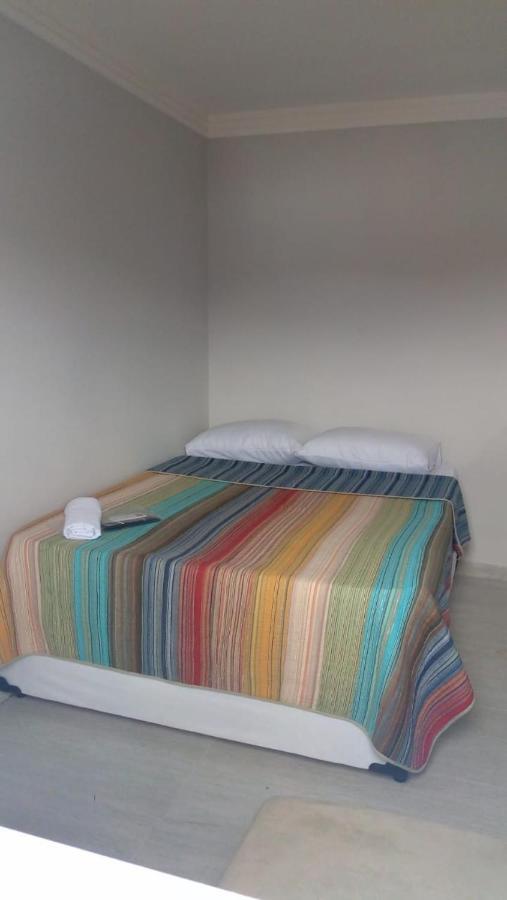 Mansao Tenorio Beach Club - Suites Pe Na Areia Casa de hóspedes Ubatuba